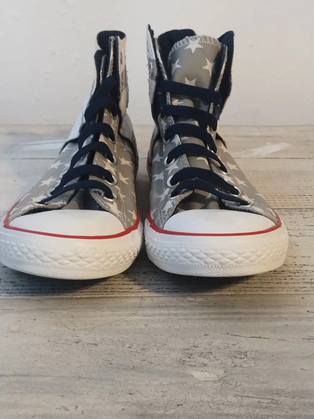 Converse Chuck Taylor Size 6 Junior Hi Tops Gray American Flag Stars and Stripes